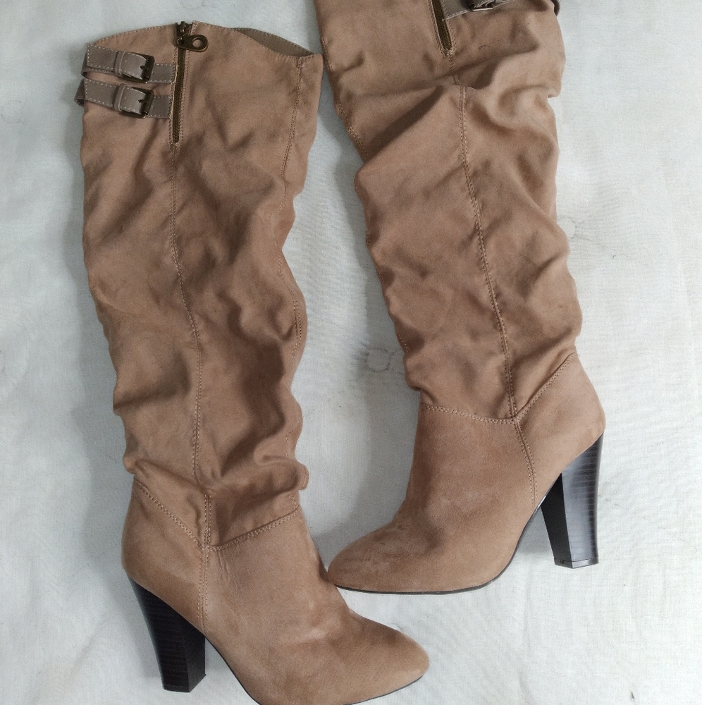 Cupid Knee High Heels Size 7.5